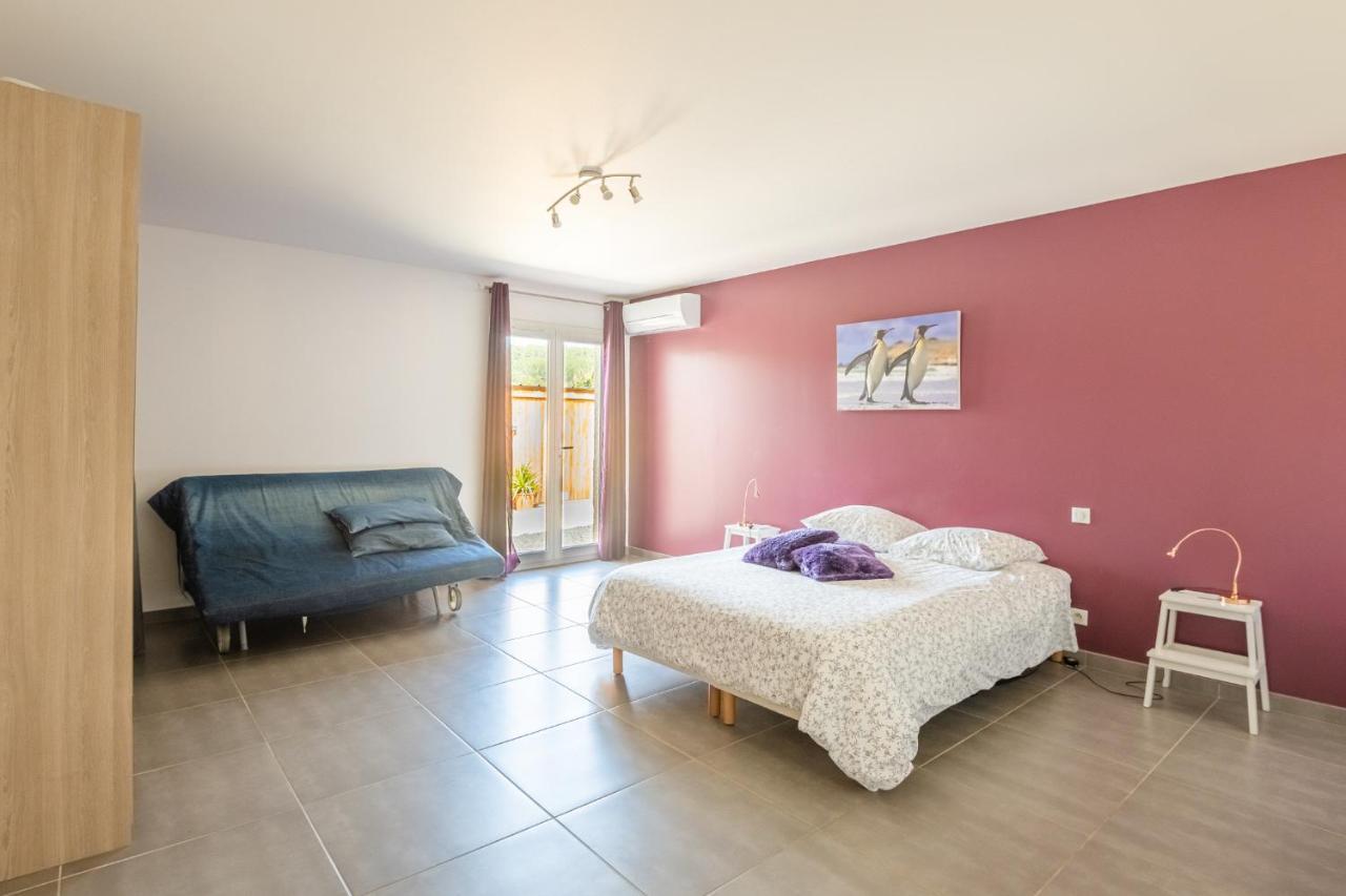 Villa Avec Piscine Et Jaccuzy Bize-Minervois Exterior foto