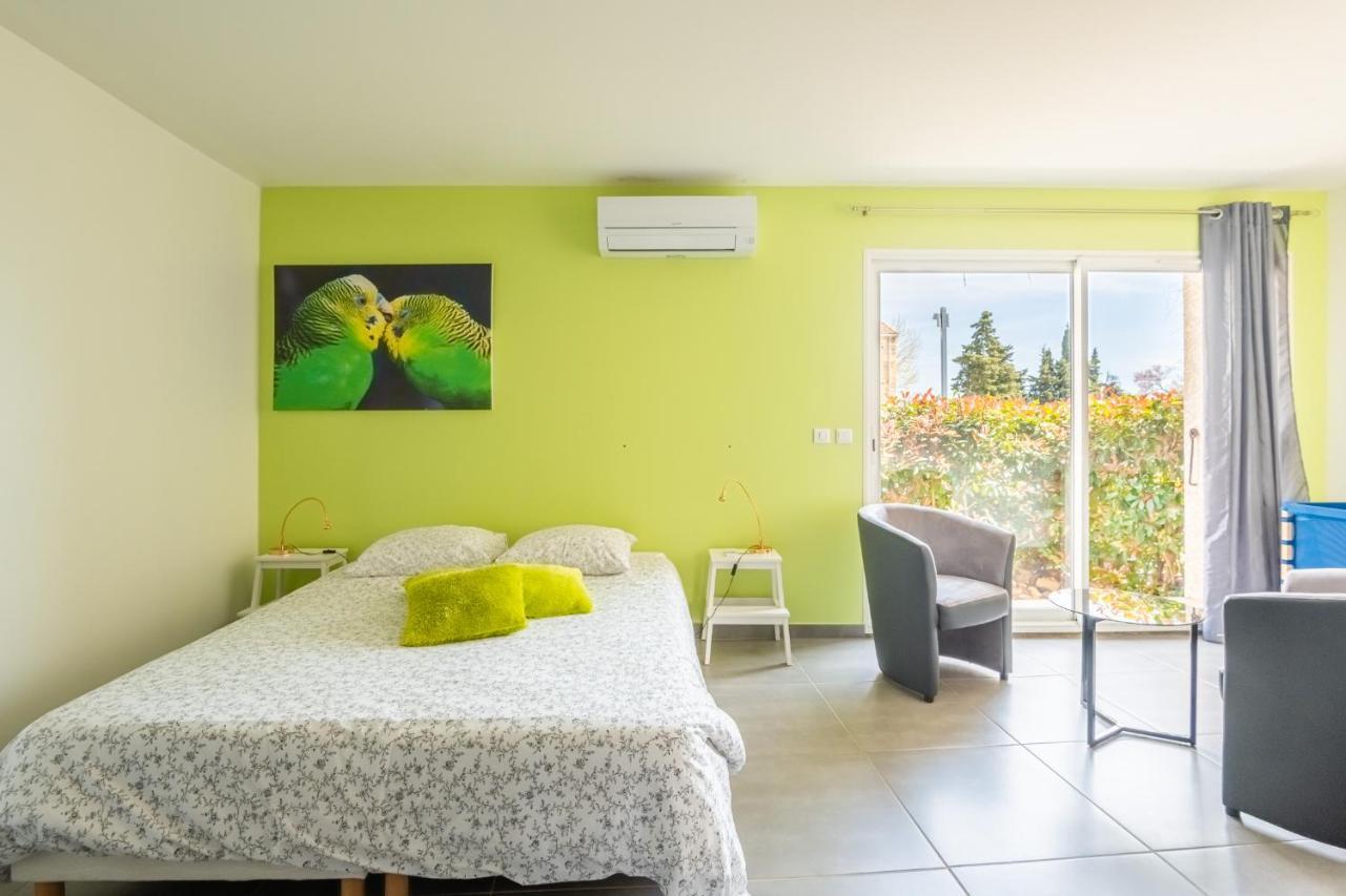 Villa Avec Piscine Et Jaccuzy Bize-Minervois Exterior foto